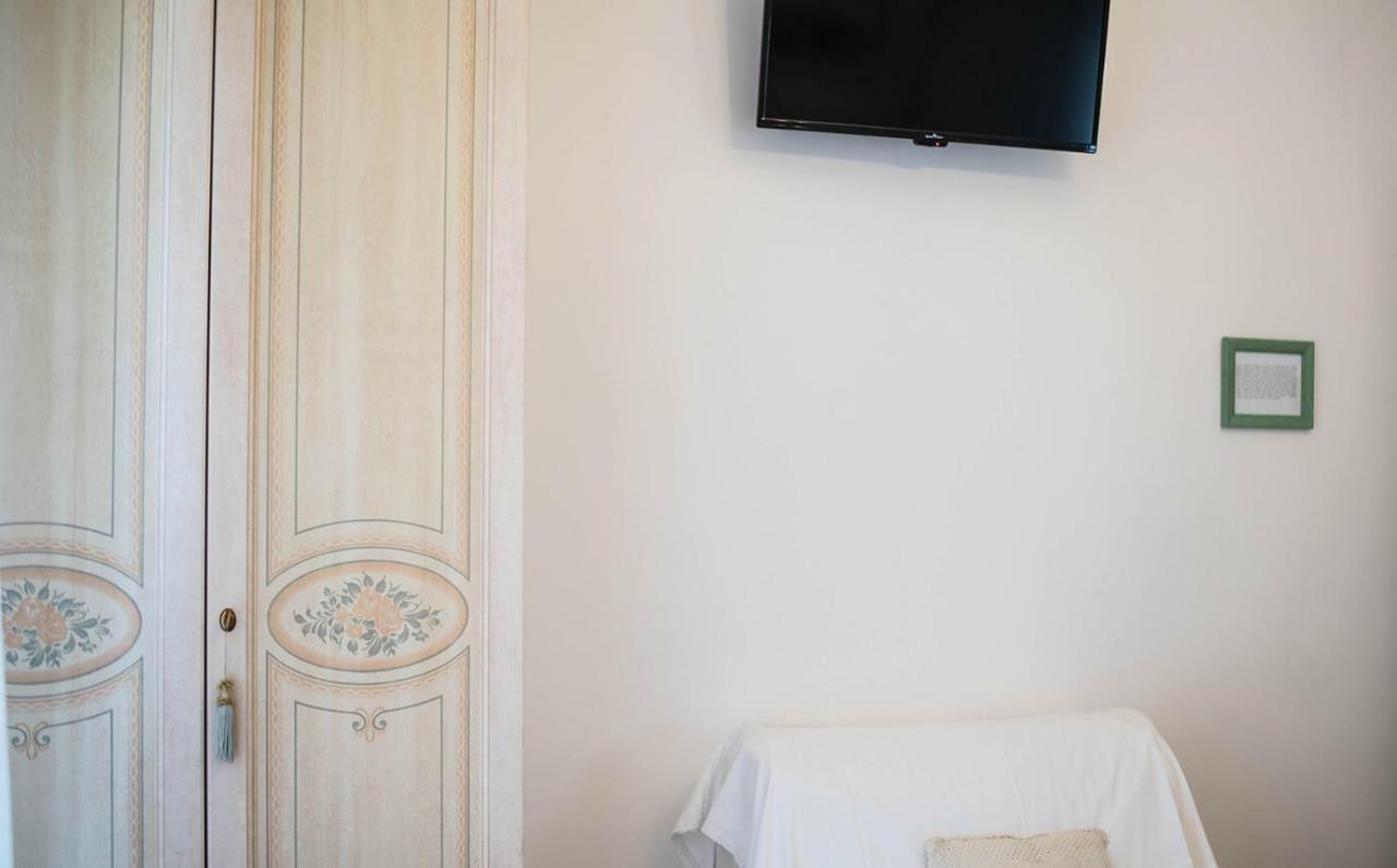B&B Liola Пати Екстериор снимка