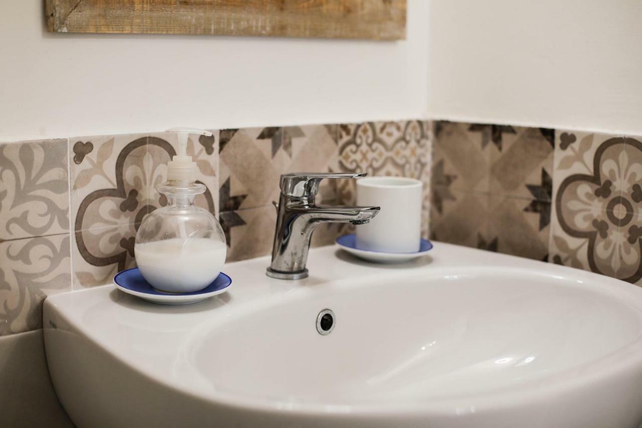 B&B Liola Пати Екстериор снимка
