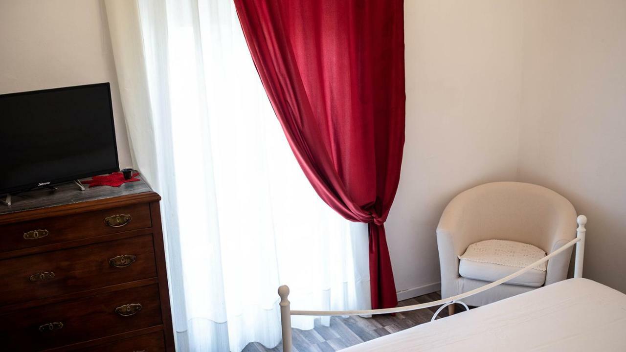B&B Liola Пати Екстериор снимка
