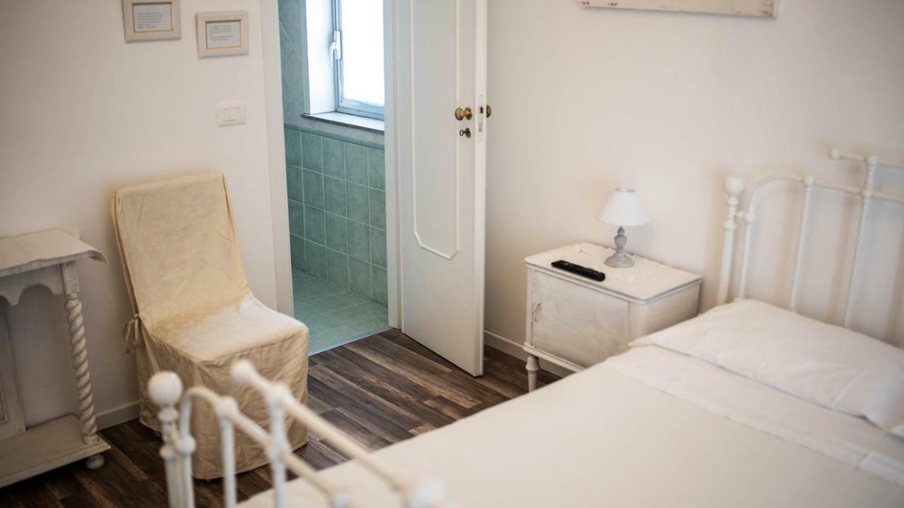 B&B Liola Пати Екстериор снимка